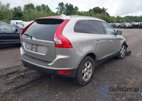 2012 Volvo Xc60 3.2/3.2 Platinum/3.2 Premier/3.2 Premier Plus z USA, uszkodzony, nr VIN YV4940DZ1C2316159